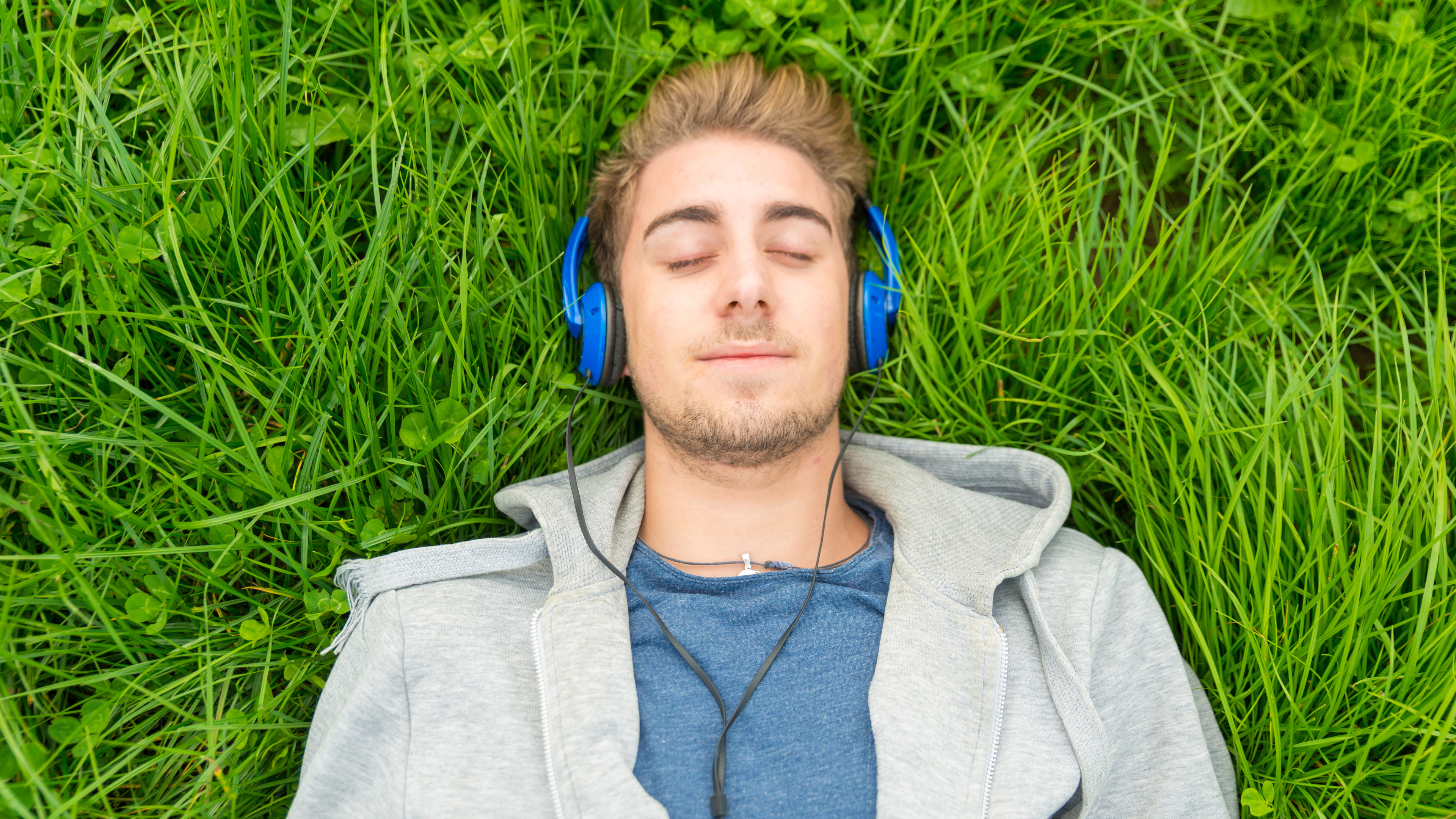 Feel Better From the Ground Up: A Beginner’s Guide to Grounding for Lasting Wellness