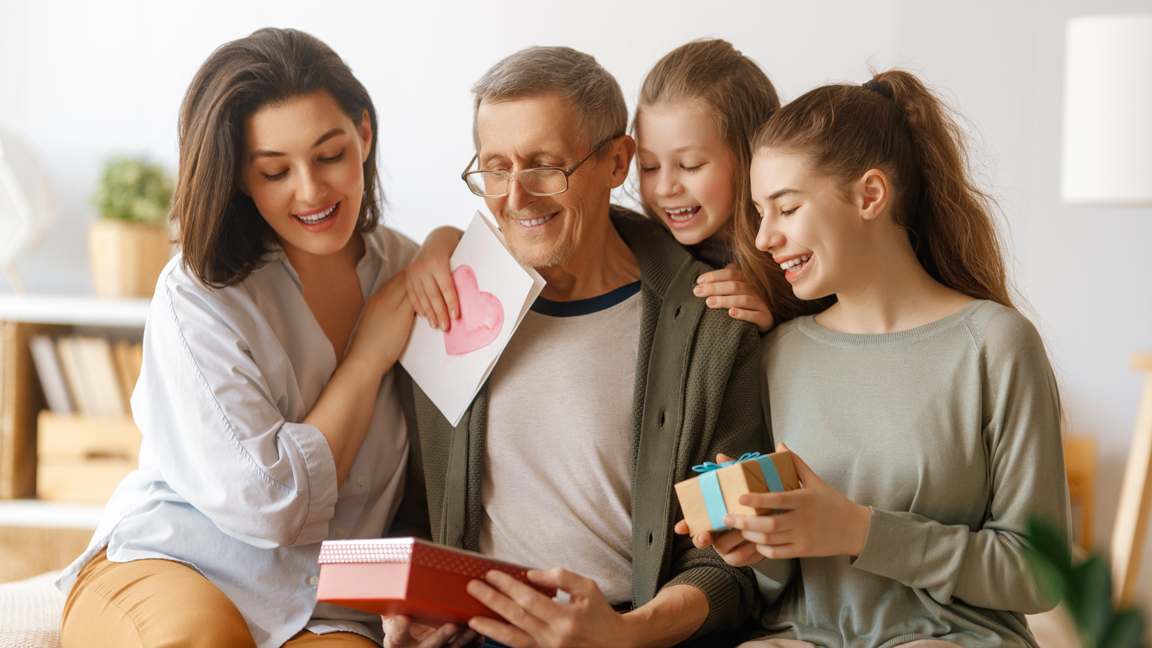 Best Gifts for Father’s Day That Say “I See You” (Not Just “Here’s Another Tie”)